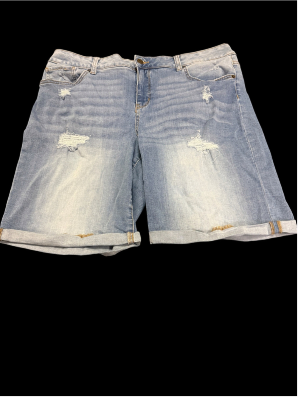 Women's Time and Tru Light Blue Distressed Jean Shorts Size 18